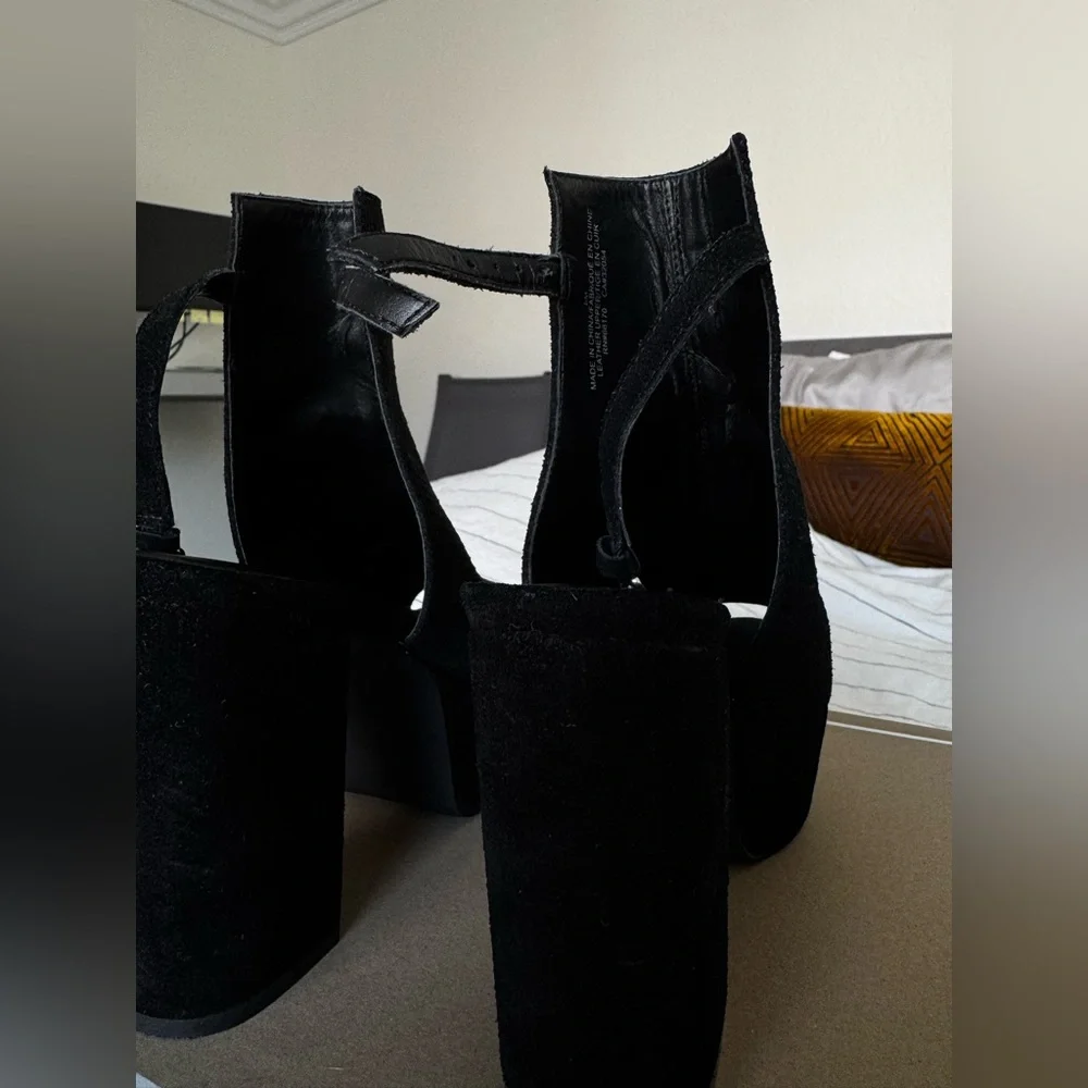 Silence + Noise Black Peep-Toe Heeled Boots - Picture 10 of 11